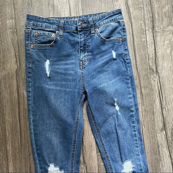 2/$30 WILD FABLE High Rise Skinny Distressed Jeans - Picture 6 of 8